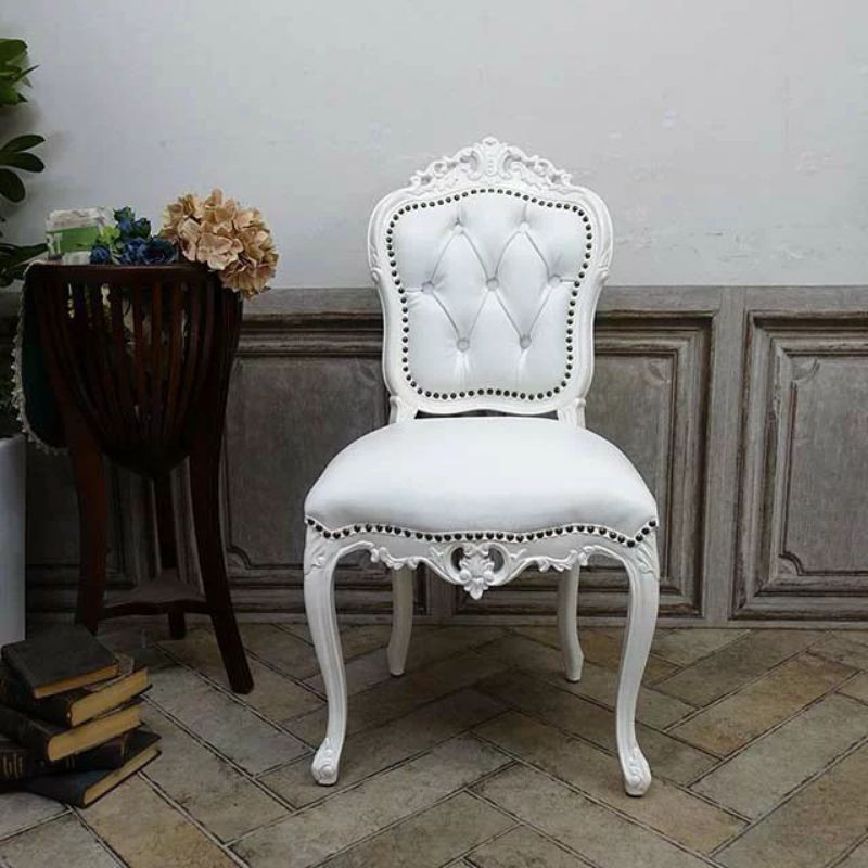 Queen Sofa Dekorasi Pelaminan modern