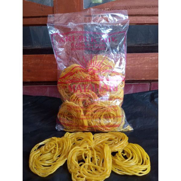 

KRUPUK MIE BUMBU (MENTAH)