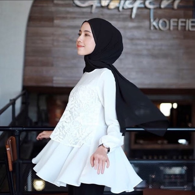 blouse cantik Preloved Qamari ukuran M