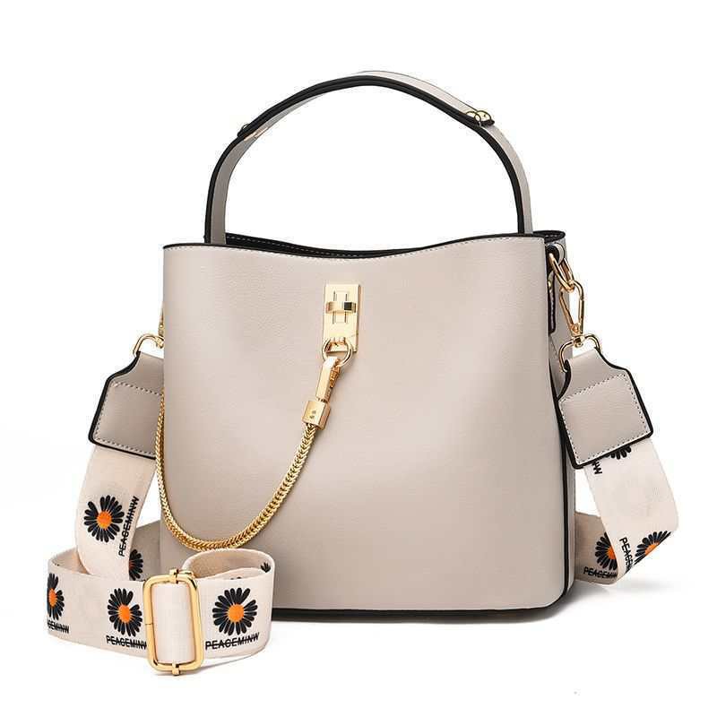 JK  1KG MUAT 2PCS TAS 504 SELEMPANG SLINGBAG  FASHION IMPORT TALI DAISY Y7018