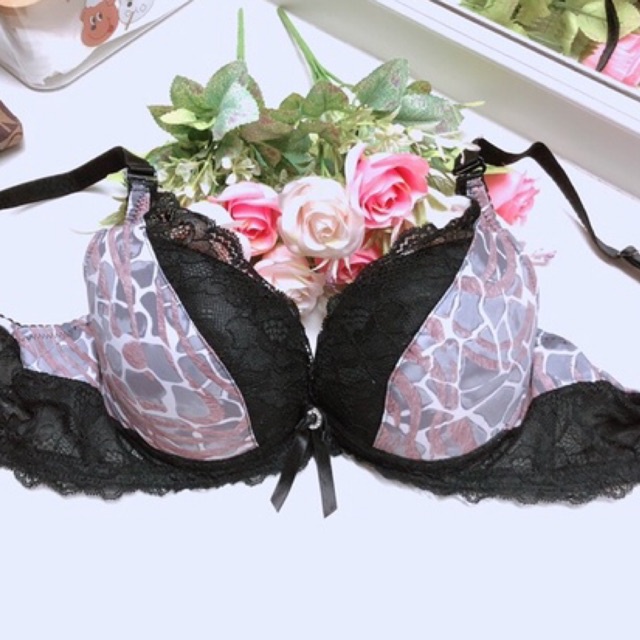 Bra Size 34-38 (K-C24) Pakaian dalam wanita berkawat dan busa normal