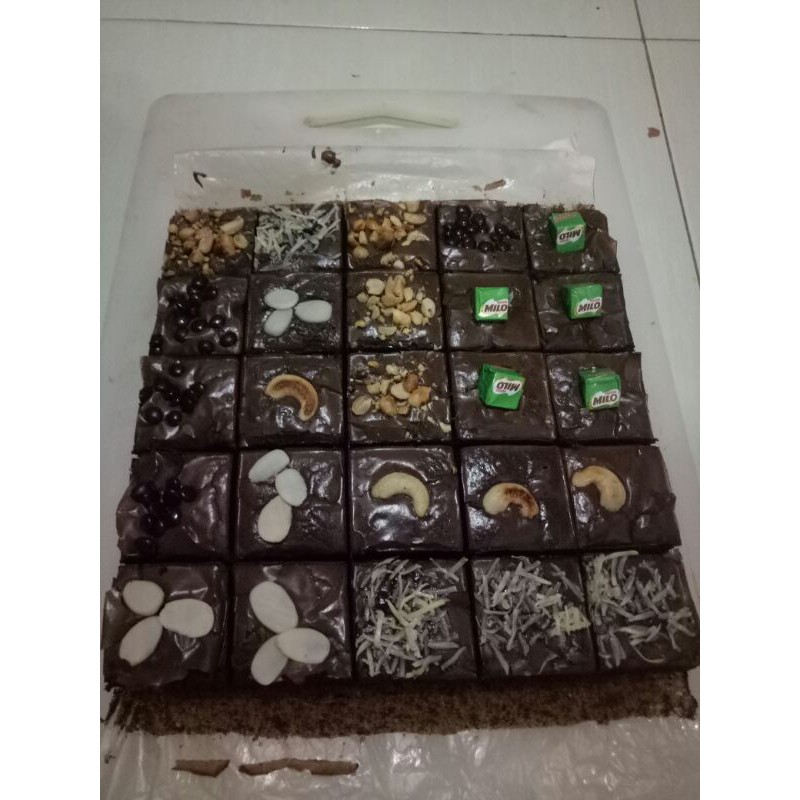 

Fudgy brownies ukuran 22x22