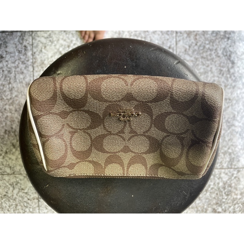 Pouch Coach