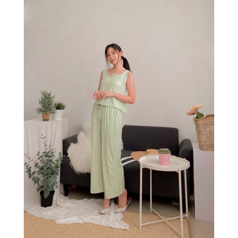 Aoi Pastel Lounge Set