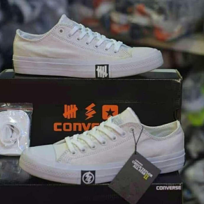 KUALITAS TERBAIK SEPATU PRIA CONVERSE UNDEFEATED_PUTIH PREMIUM ORIGINAL MURAH KEKINIAN