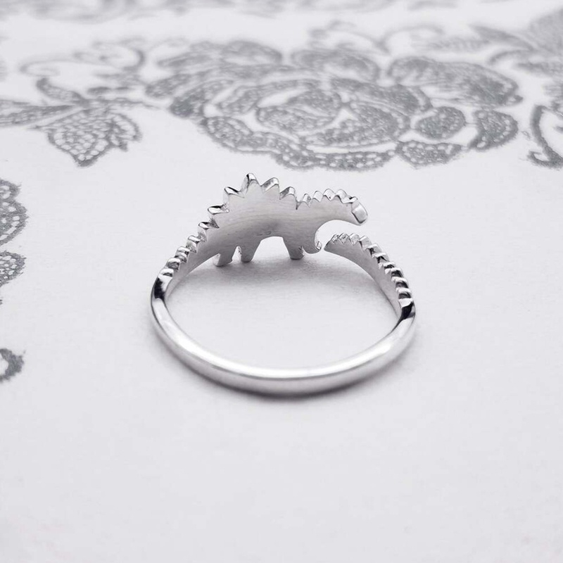 Cincin Adjustable Desain Dinosaurus Gaya Punk Untuk Pria Dan Wanita