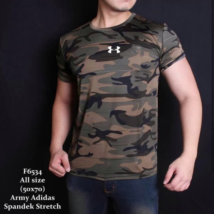1.1 Kaos Army Cowok Pull and Bear