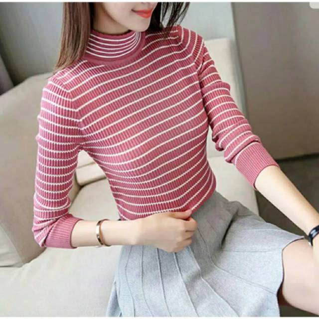 Basic Stripe Turtleneck Rajut Wanita