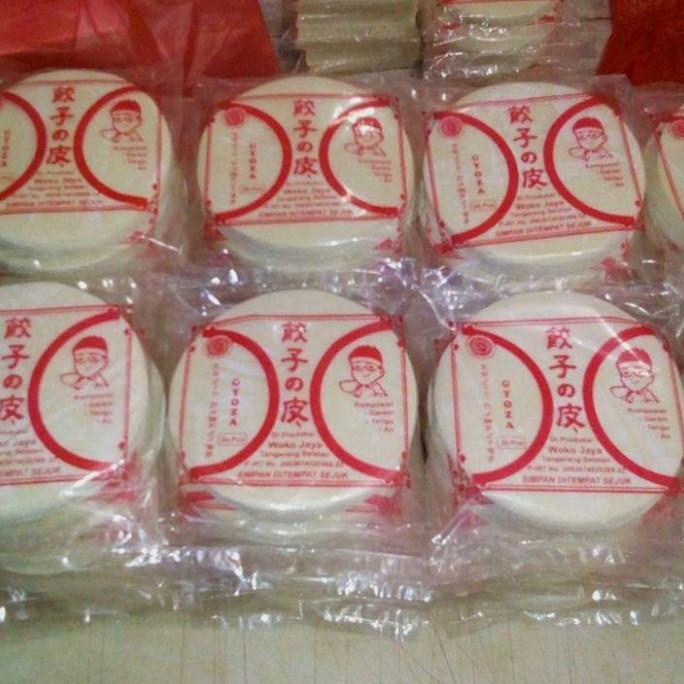 

Kulit Gyoza,Pangsit bulat, Uk-10cm isi 50 Lembar murah dan halal TERLARIS TERPERCAYA ORIGINAL