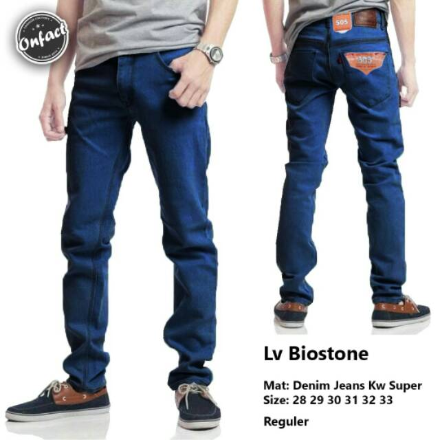 Celana jean Levis bahan denim