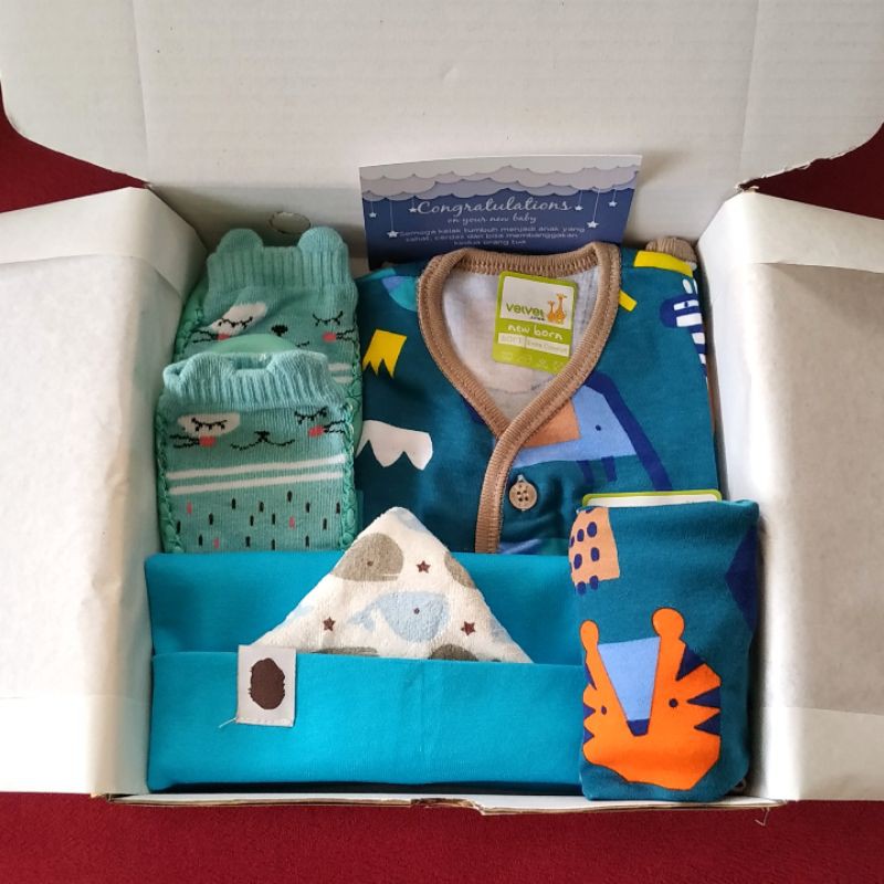  HAMPERS  BAYI  NEWBORN KADO BAYI  BAJU BAYI  VELVET 