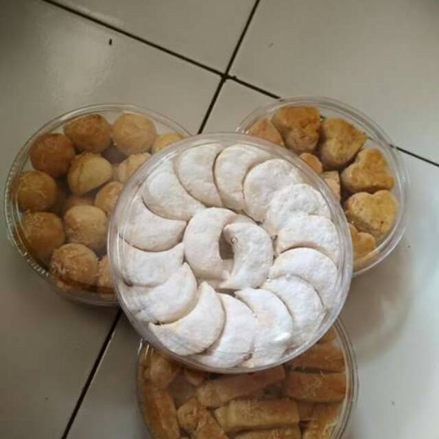 

Kue salju 250 gram