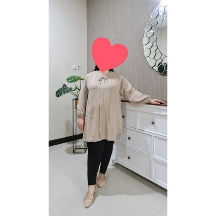 Atasan Kemeja Wanita Jumbo Polos LD 130-140cm