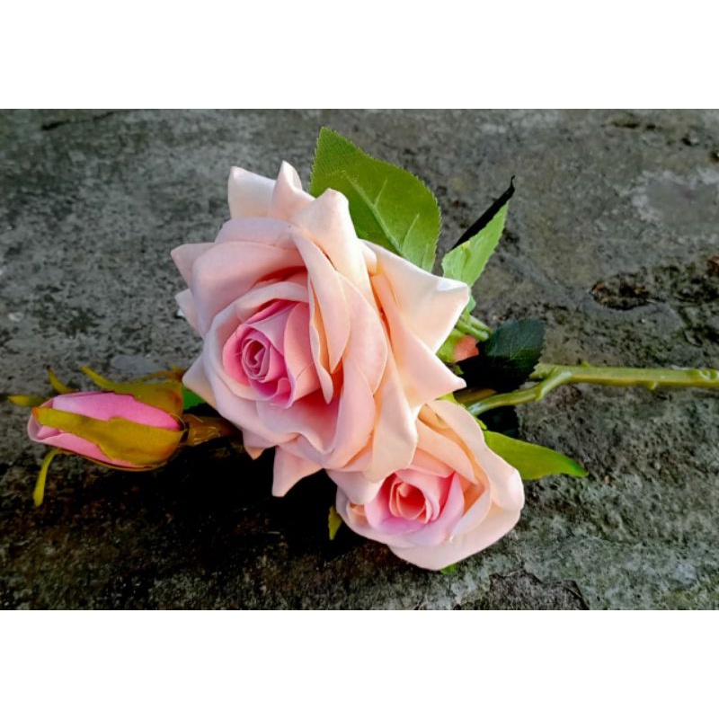 bunga mawar artificial blusru//bunga mawar besar plastik//mawar palsu/bunga mawar hiasan meja