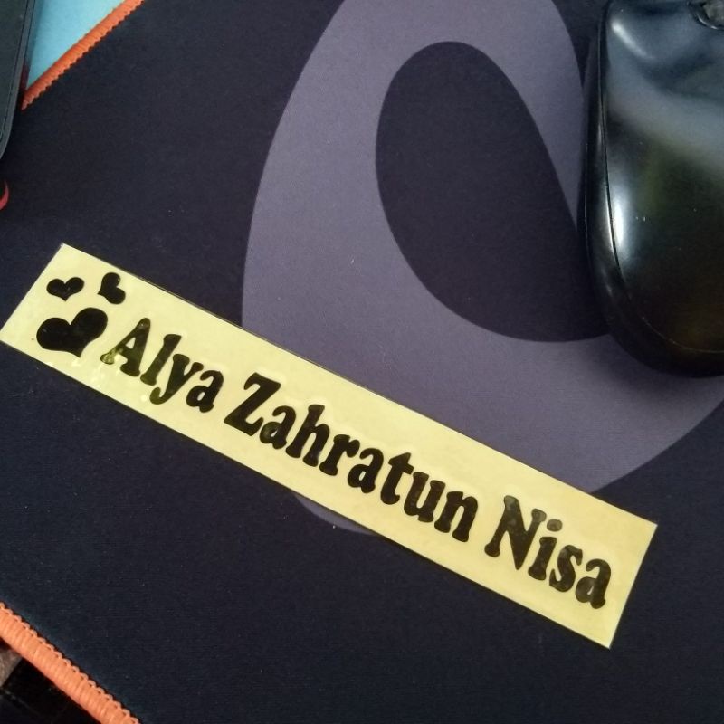 

Stiker nama LOVE bisa custom