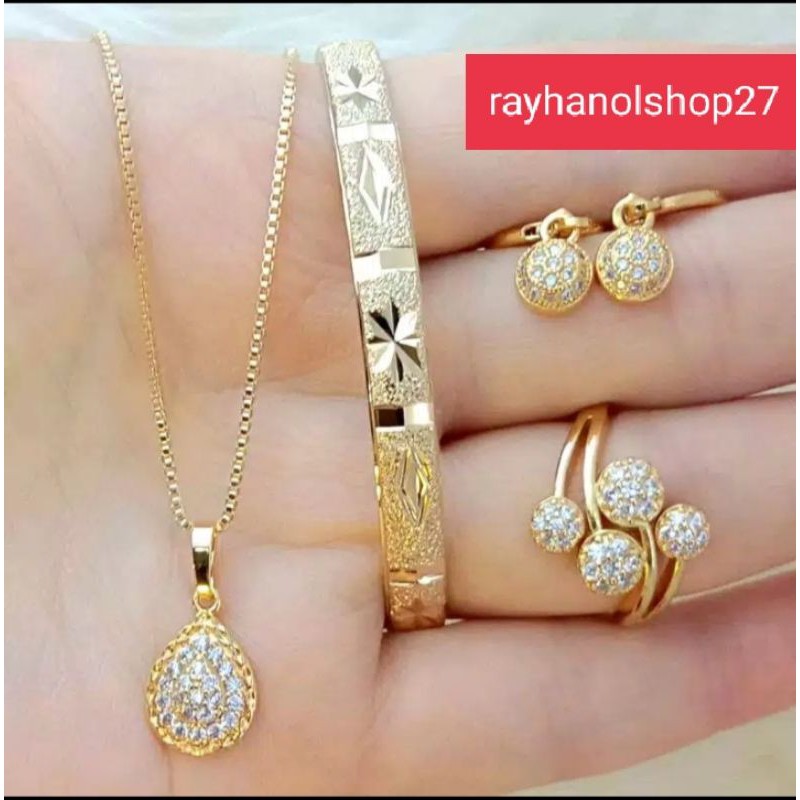 SET TITANIUM ASLI FHASION WANITA BAHAN LAPIS EMAS 24 K MOTIF OVAL TANGKAI BULAT-PERMATA