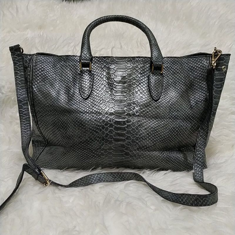 Preloved tas motif ular