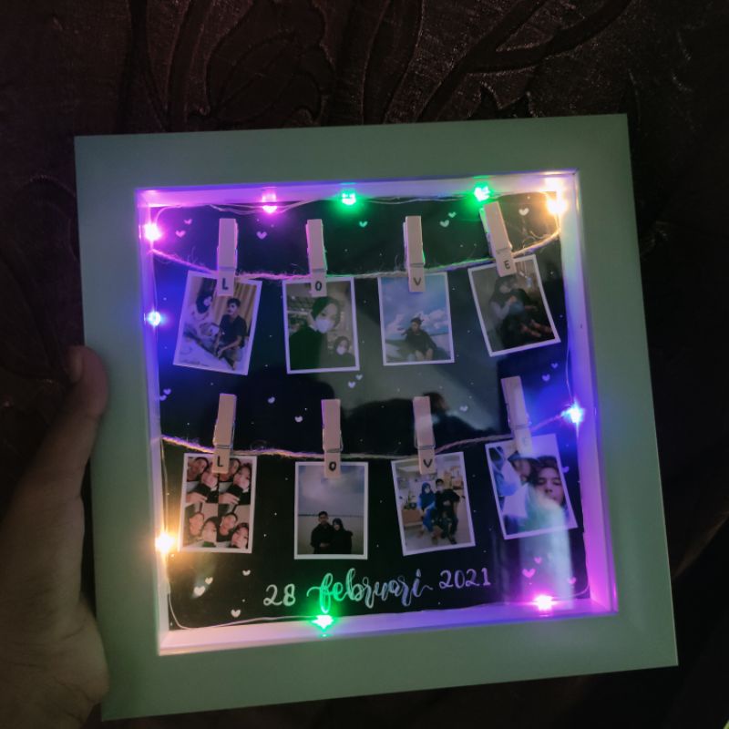 kado ultah anniversary wedding bingkai kaca isi foto lampu