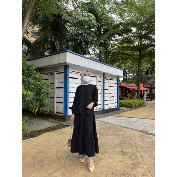 Loli set ~ one set basic ~ one set polos ~ one set wanita ~ one set rok