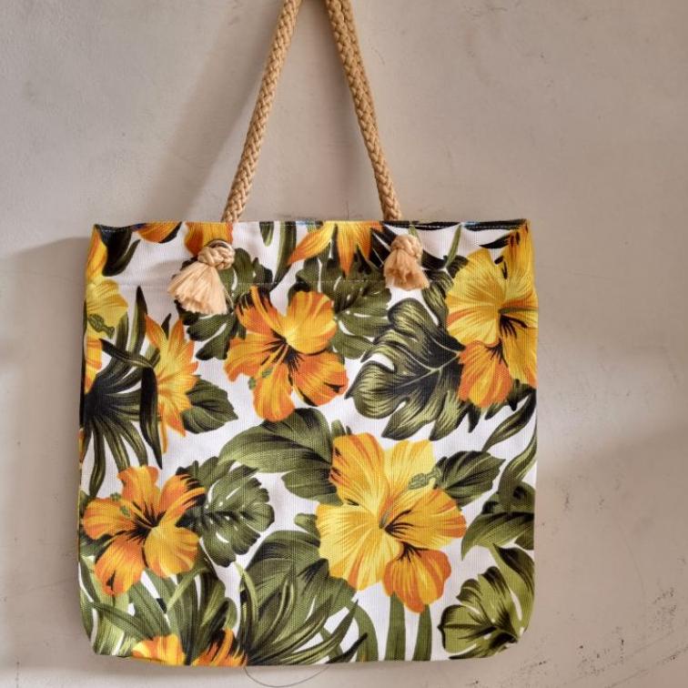 9M0 Tas totebag jogja/ Tas / Tas wanita/ Tas khas jogja/ Khas jogja/ oleh oleh jogja/ Tas sumbu/  ol