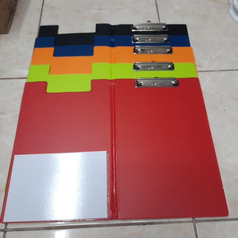 

Papan Jalan Folio Bantex 4211 With Cover / Clip Board Bantex Folio