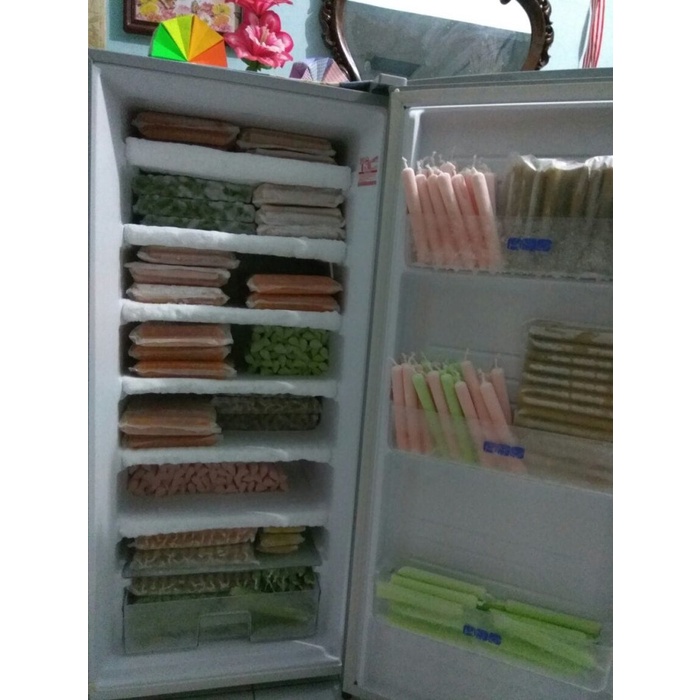 

LAINNYA-KEMASAN-MINUMAN- PLASTIK ES PENSIL ISI 100PCS MURAH -MINUMAN-KEMASAN-LAINNYA.
