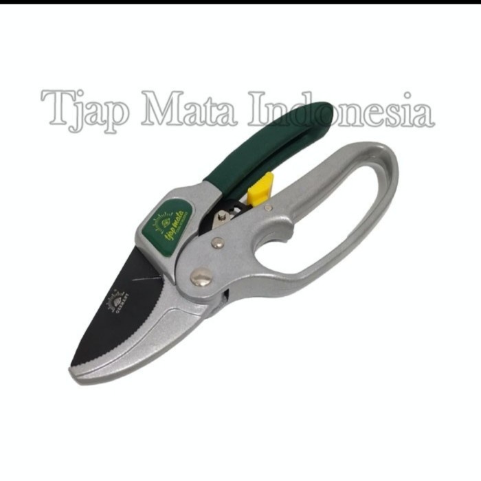 Gunting dahan model rachet Tjap Mata