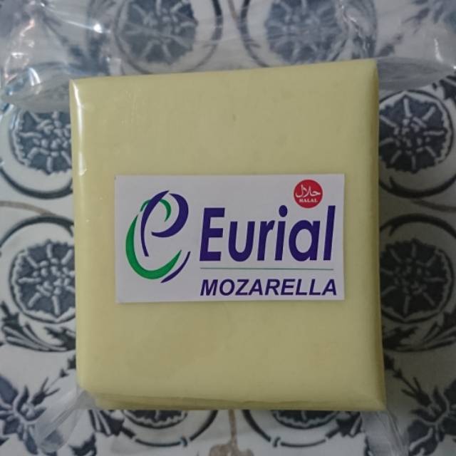 

Keju Mozarella Eurial 1kg