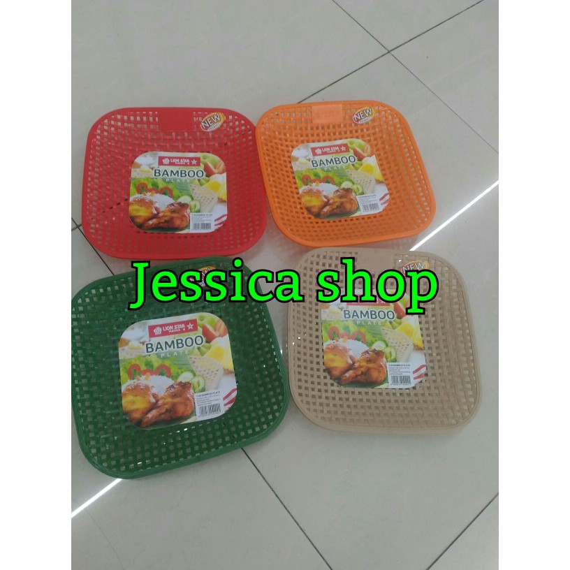 Piring Rotan (Plastik)/ Bamboo Plate Lion Star