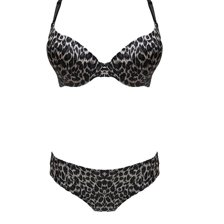 K89✧ Bra dan panty ( Celana Dalam ) Pierre Cardin La Mode Hyperreal 707-73478B Trend