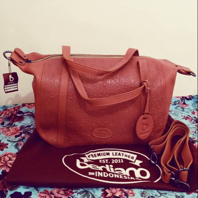 NEW dan NBU Tas salem berliano