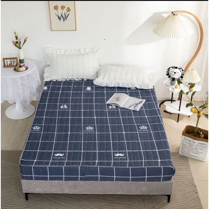 sprei sulthan waterproof ukuran 160x200cm motif karakter-Kotak kotak navi