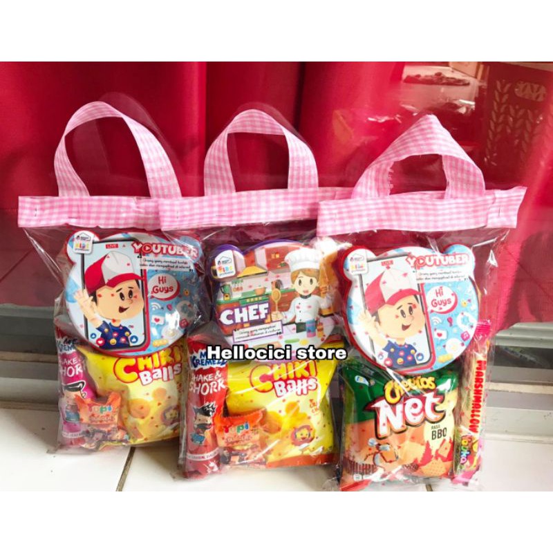 

SOUVENIR PARCEL MURAH BINGKISAN SNACK + LUNCH BOX KEMASAN CANTIK ULANG TAHUN