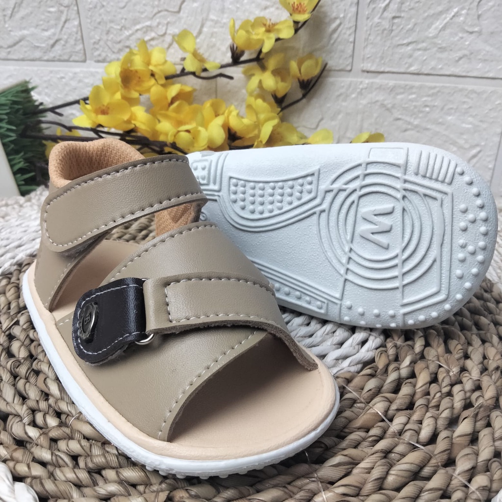 Sasastory Sepatu Sandal Anak Usia 1 2 3 Tahun Sepatu Sandal Anak Laki Laki Sol Bunyi Sepatu Sandal Anak Balita Sepatu Sandal Anak Sol Bunyi Sepatu Anak Balita Sepatu Sol Bunyi Anak Sepatu Sandal Unisex GA17