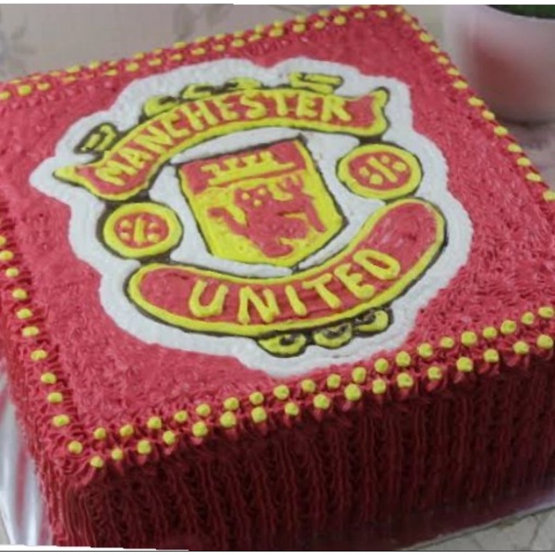 Kue ulang tahun/kue ultah karakter/kue ultah bola/kue ultah Manchester united/24 cm