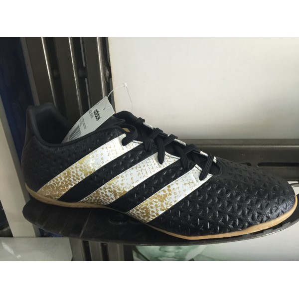 sepatu futsal adidas ace 16.4 in black white gold