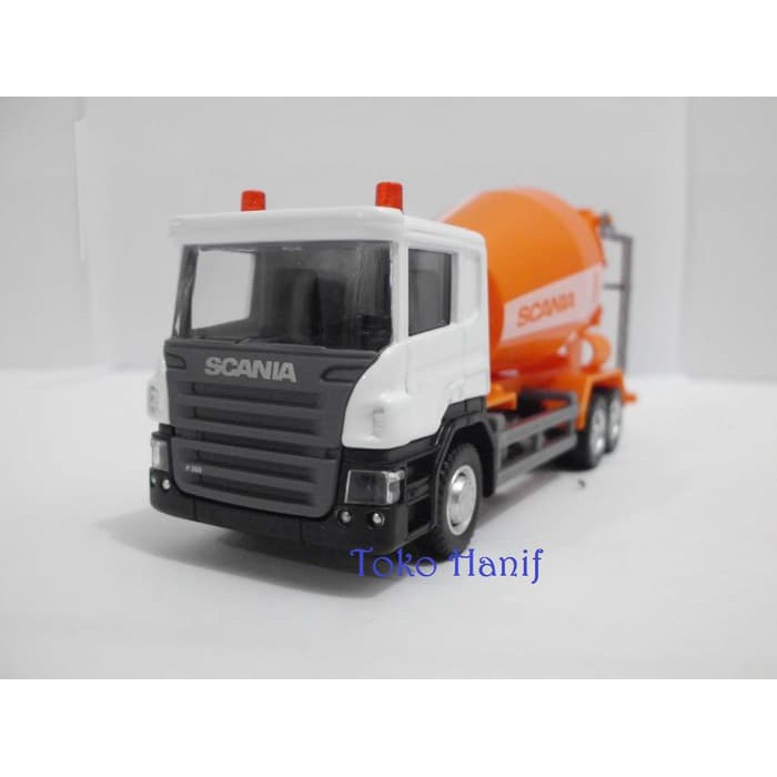 Diecast Miniatur Replika Truck MolenMN207