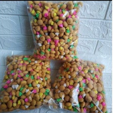 

KUE GEMROSE. 500 GRAM
