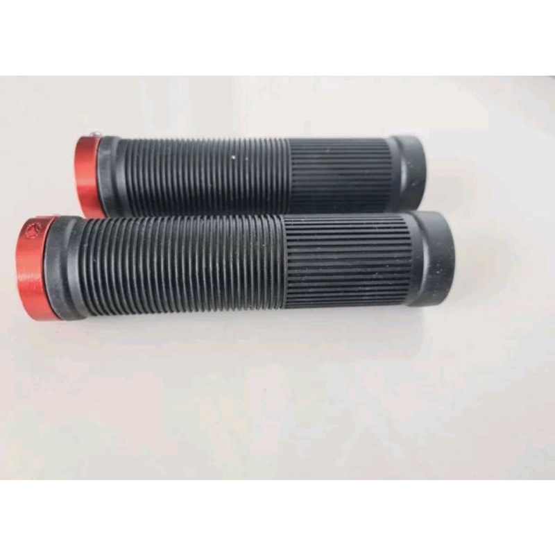 Handle Grip Rubber SP-D314 HandGrip warna Black Red Hitam Merah kuning yellow hitam Sepeda Seli Lipat MTB Folding Bike Feder Hybrid