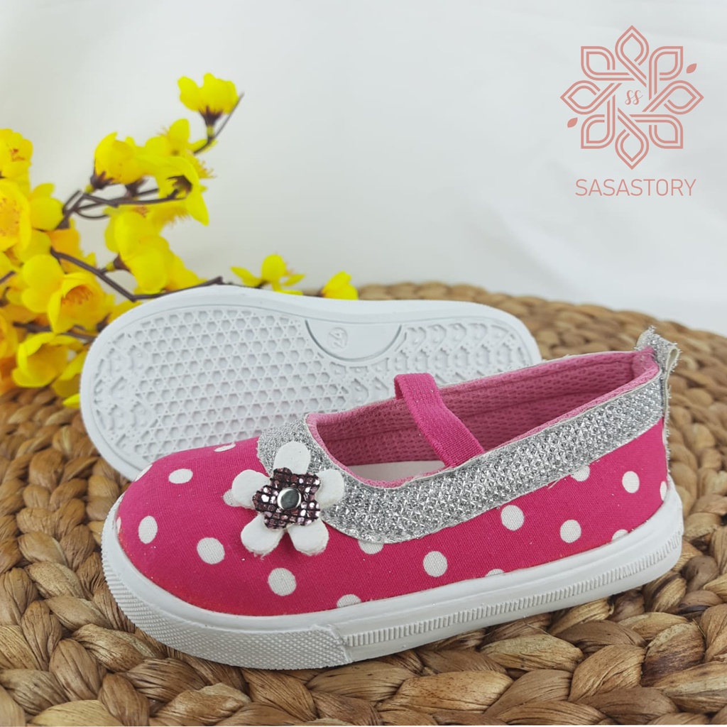 Sasastory Sepatu Anak Slip On Sepatu Anak Perempuan 1 2 3 Tahun Sepatu Polkadot Anak Sepatu Pesta Anak Perempuan Sepatu Karet Anak Sepatu Slip On Anak Cewek FA17