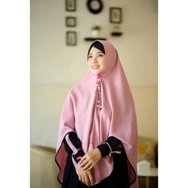 Yumna black pink by aulia fashion