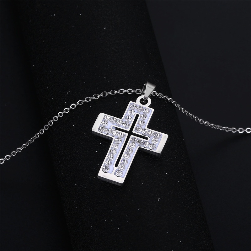 Ornamen Eropa dan Amerika tanah liat bingkai berlian kalung hip hop Christian stainless steel kalung