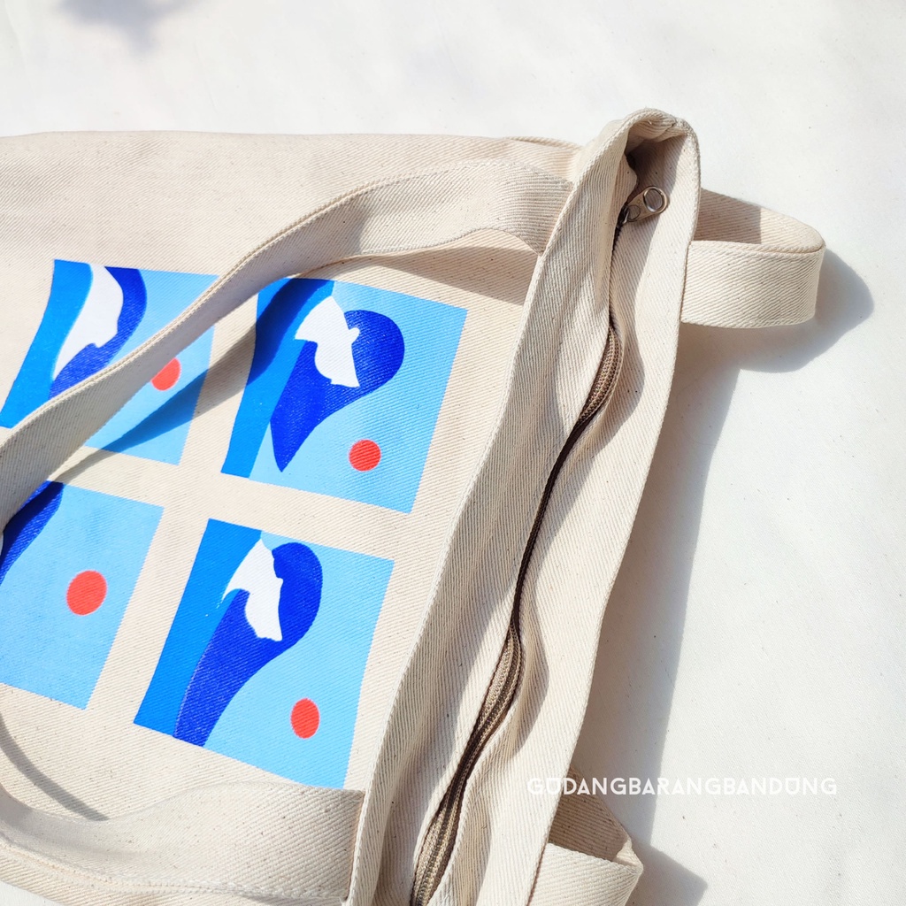 Tote Bag Kanvas Wanita dengan Resleting - Motif Aesthetic untuk Gaya yang Elegan