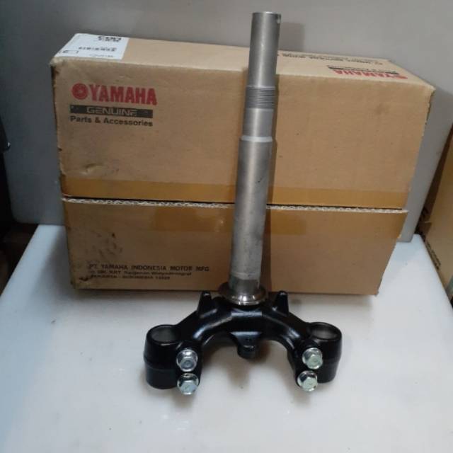 segitiga bawah vega r new 2006 orisinil ygp 3s0f334000