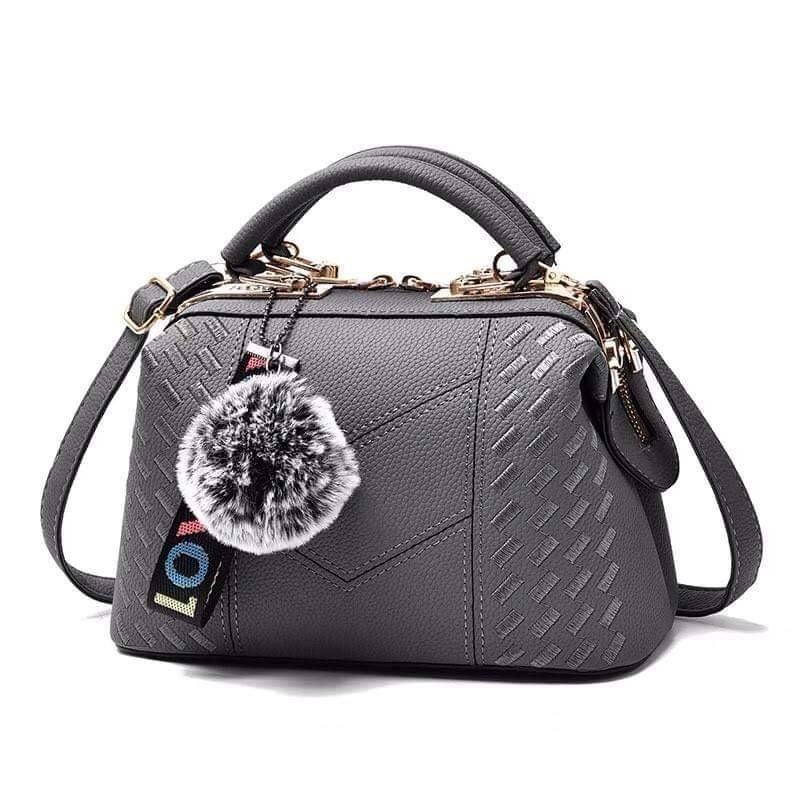 GT 1207 BQ 2004 RISCE TAS HANDBAG DOKTOR GANTUNGAN POMPOM IMPORT WANITA CEWEK B EL 368 GI 0782