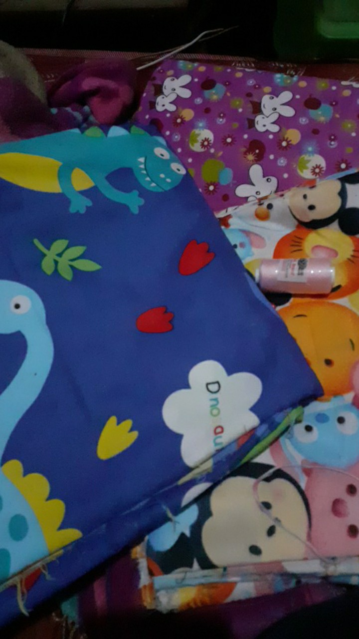 Bahan Sprei Polymicro Motif Batik