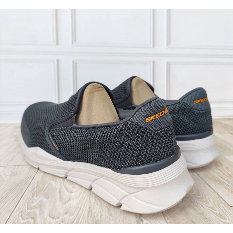 Skechers Equalizer 4.0