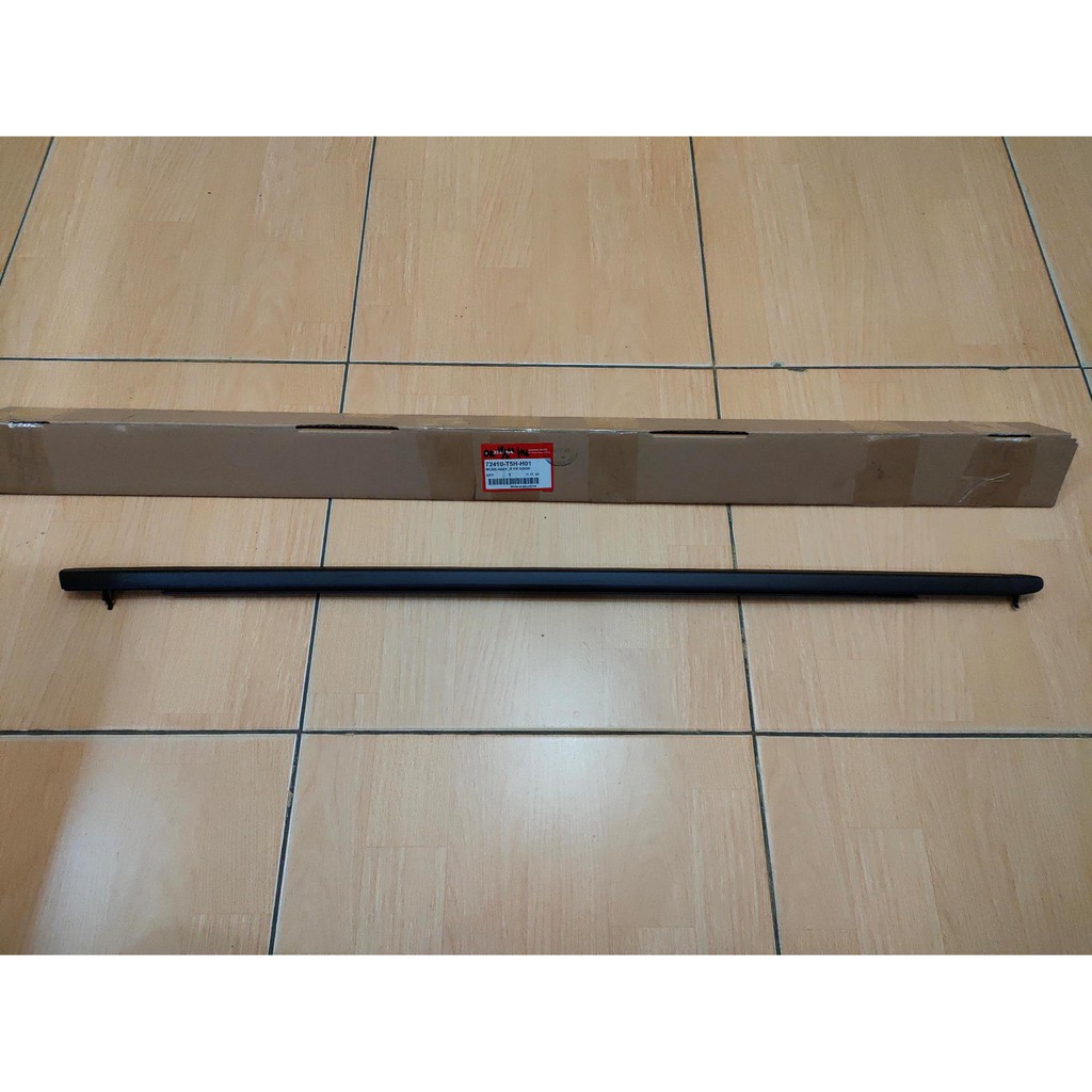 Pelipit Kaca Pintu Luar JAZZ GK5 2015-2021