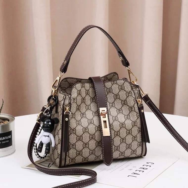 BQ 2454 RISCE TAS SELEMPANG IMPORT WANITA CEWEK PEREMPUAN LT 1466 EL 315 GI 88090 CR 7069