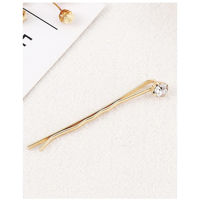 LRC Jepit Rambut Fashion Gold Small Moon Hairpin Set Y61534